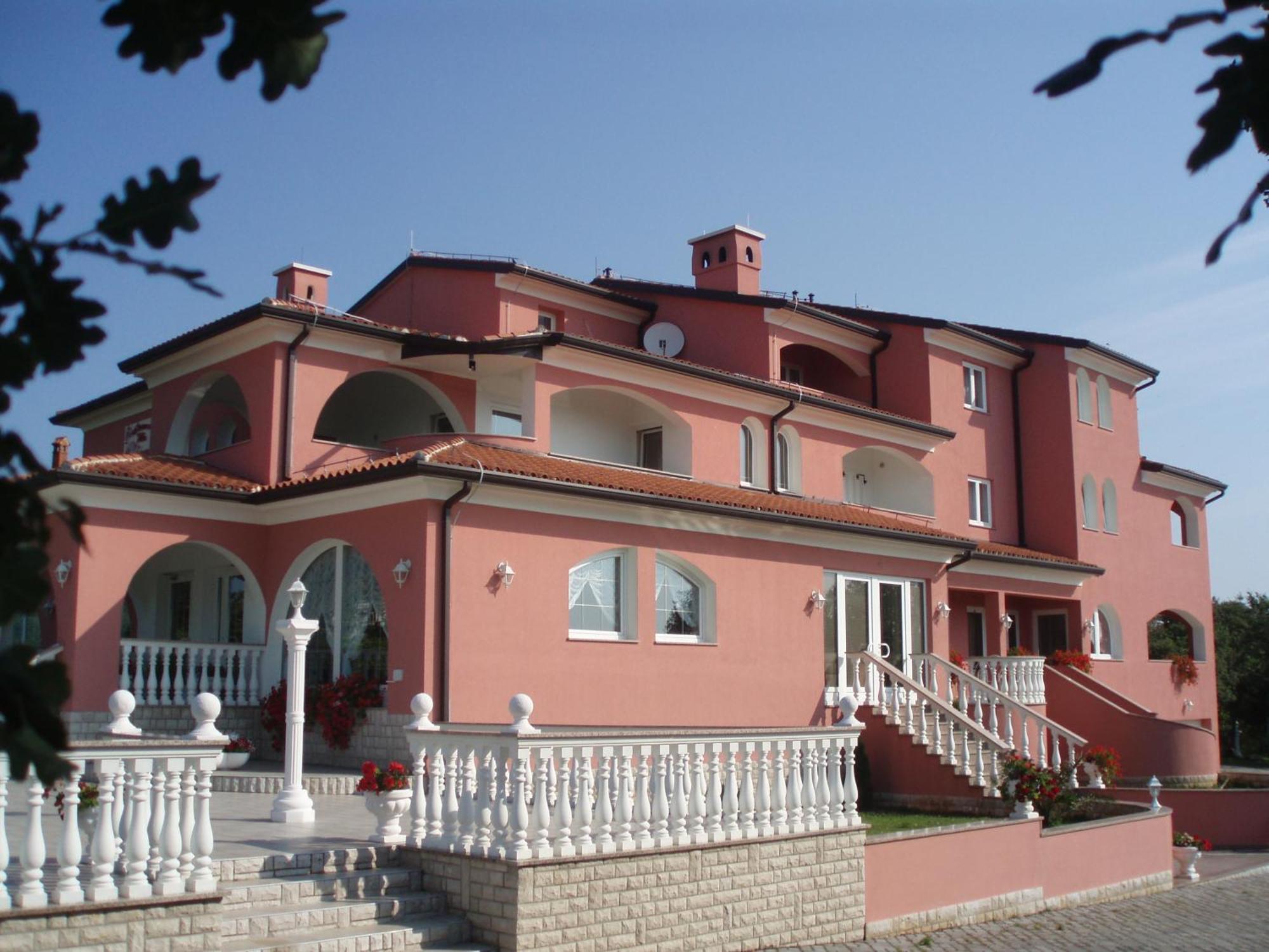 Apartments And Rooms Villa Chiara 卡尼卡 外观 照片